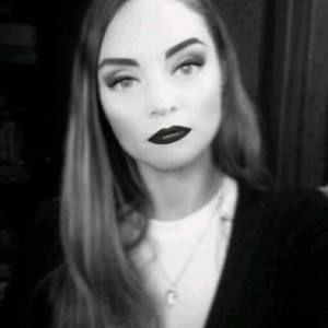 Meet your Posher, Bobbi